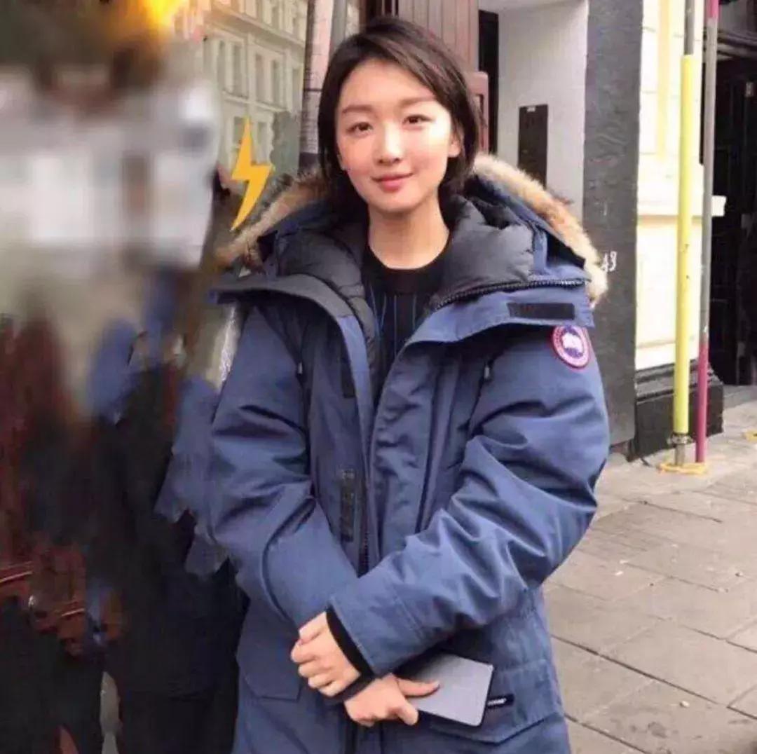 马云穿的加拿大鹅是定做的吗,马云穿的加拿大羽绒服品牌