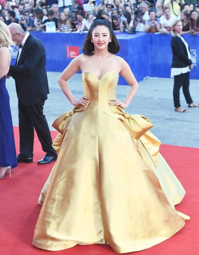 肩宽屁股大胯宽大腿粗全身穿搭,胯宽腰粗适合怎么穿