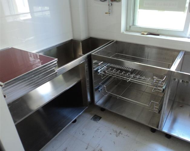 百能不锈钢橱柜缺点,不锈钢蜂窝板橱柜缺点