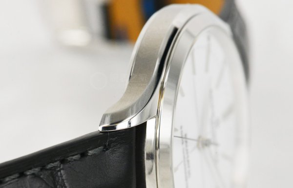 儒雅风格腕表,名士克里顿系列陀飞轮机械腕表