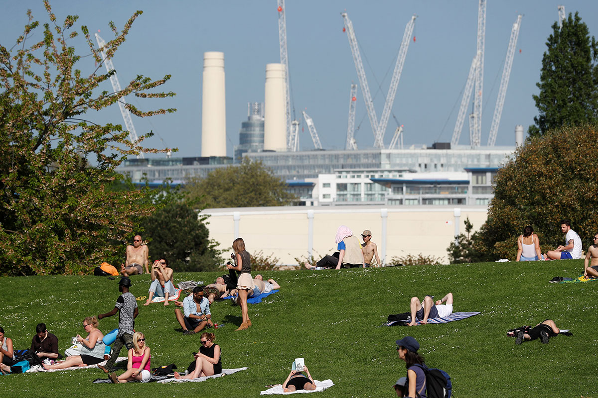 不一样的高温，丹麦平均气温已达到了15℃，超过1889年13.8℃纪录