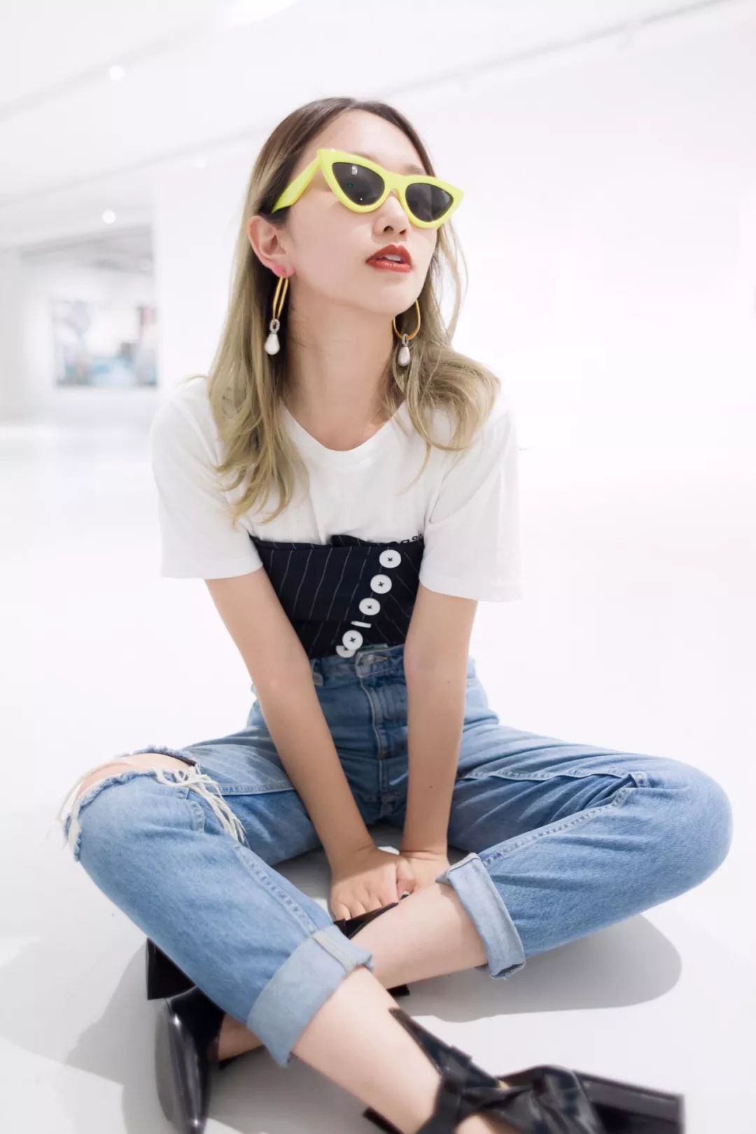 白t的正确穿法视频,白t的100种穿法