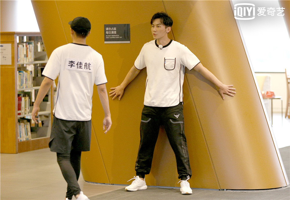 奔跑吧爱情公寓陈赫的选择,奔跑吧兄弟爱情公寓邓超陈赫