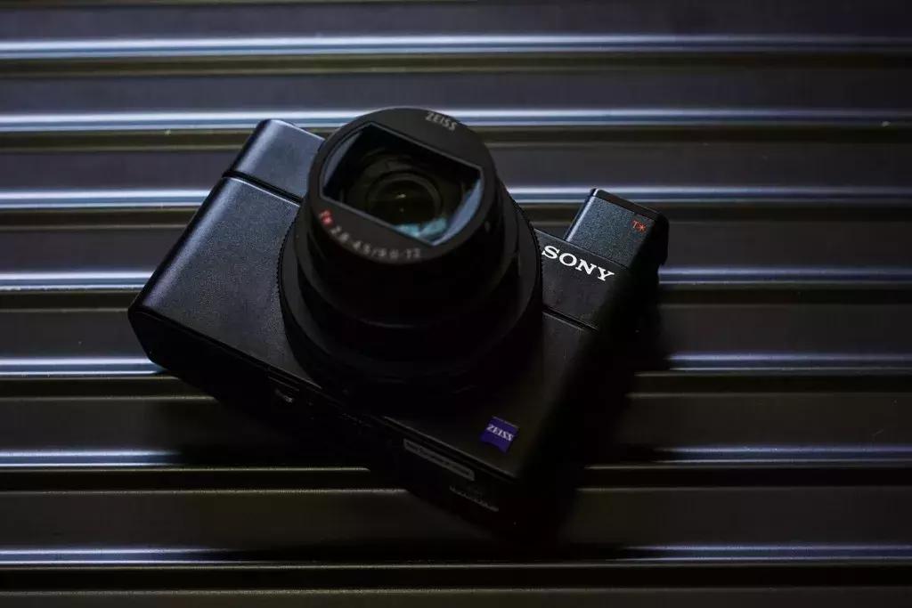 索尼dsc-rx100m6黑卡6代数码相机,索尼黑卡rx100m5a评测