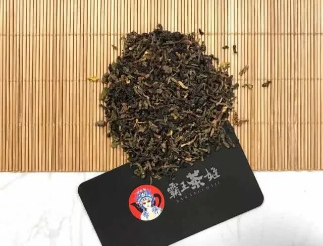 近期排队很火的网红茶 (排队最好的网红茶)