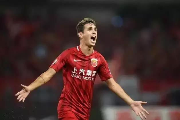 论世界杯与汽车的关联,足球世界杯来袭