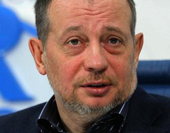 俄罗斯九大顶级富豪发家史大揭秘，钢铁公司CEO绰号——“坦克”