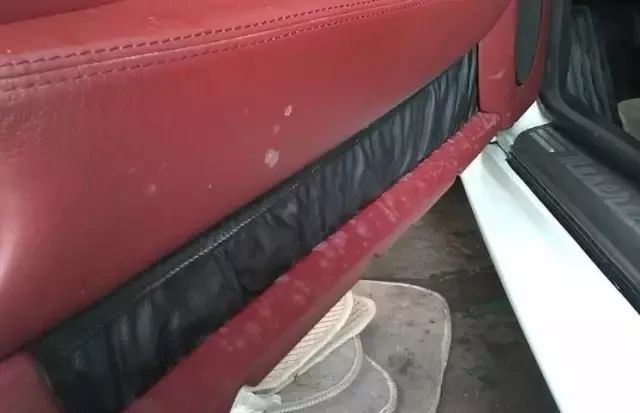 连续下雨有必要洗车吗,汽车雨后不洗车对车漆有影响吗