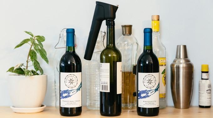 不用开红酒的工具就能把红酒打开,有了这款神器再也不怕床都要塌了