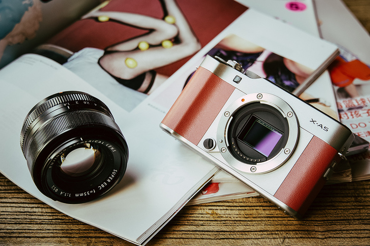 富士X-A5微单评测！不仅能美颜自拍ISO6400感光度画质也很纯净