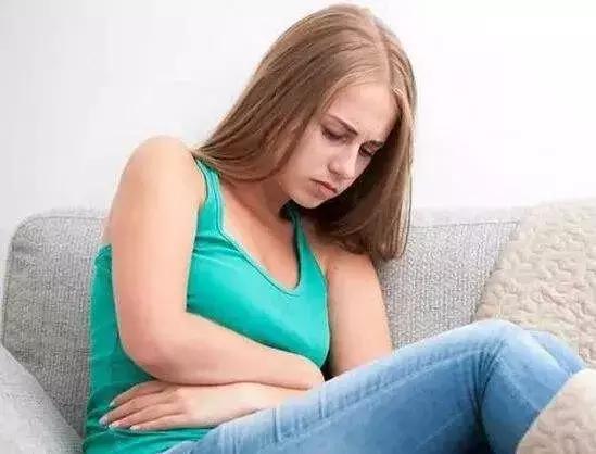 大姨妈来了血色发黑,大姨妈发黑怎样调理最好