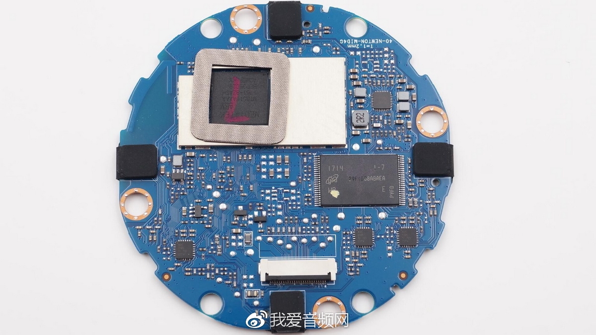 天猫精灵智能音箱boom拆解,天猫精灵智能音箱x3和X6对比
