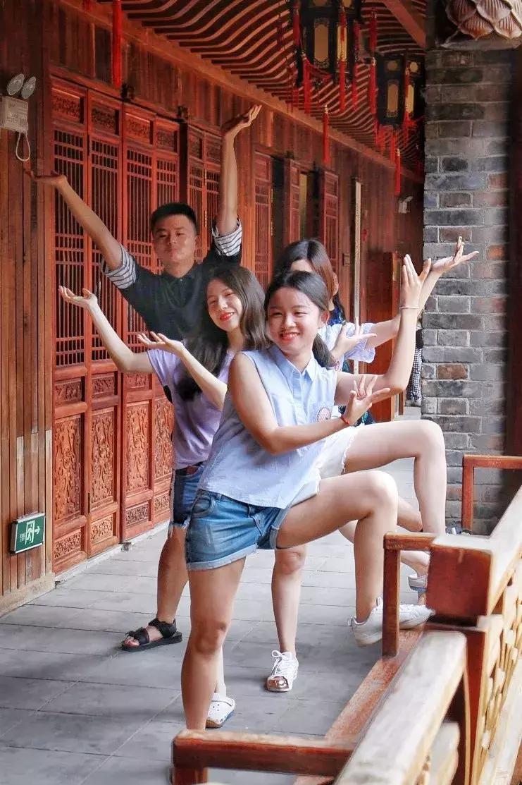 华科毕业生去武大拍毕业照,在武大拍的毕业季宣传片