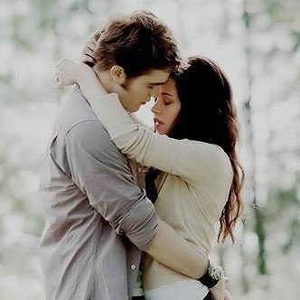 我只是晚上摸了女友一下，她就生气地要分手，我该怎么办啊！