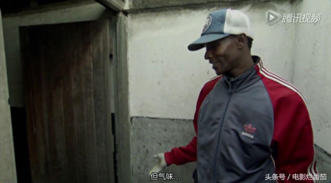 足球拯救了凯撒,足球拯救了世界