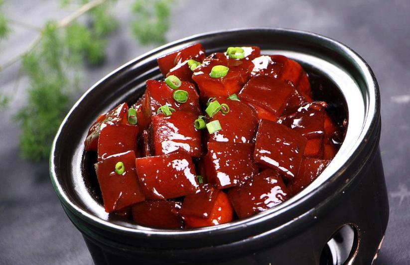 教做红烧肉的做法,红烧肉最正宗的做法大厨一步教你
