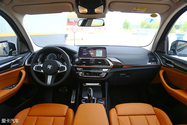王闯试驾华晨宝马x3,不带l的轿车