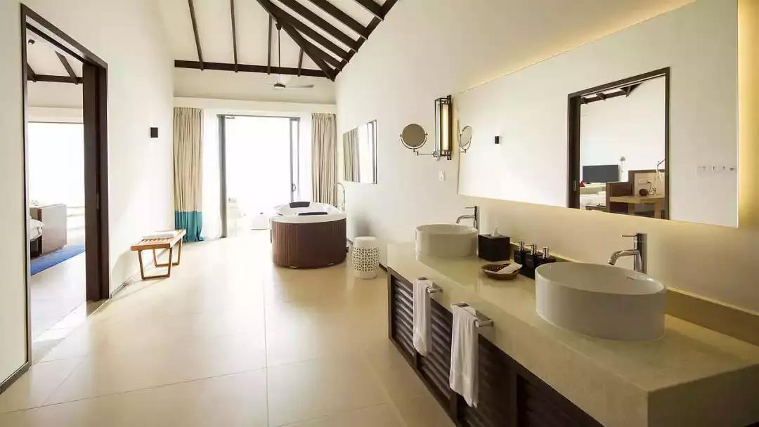 马尔代夫鲁滨逊岛,马尔代夫鲁滨逊岛攻略