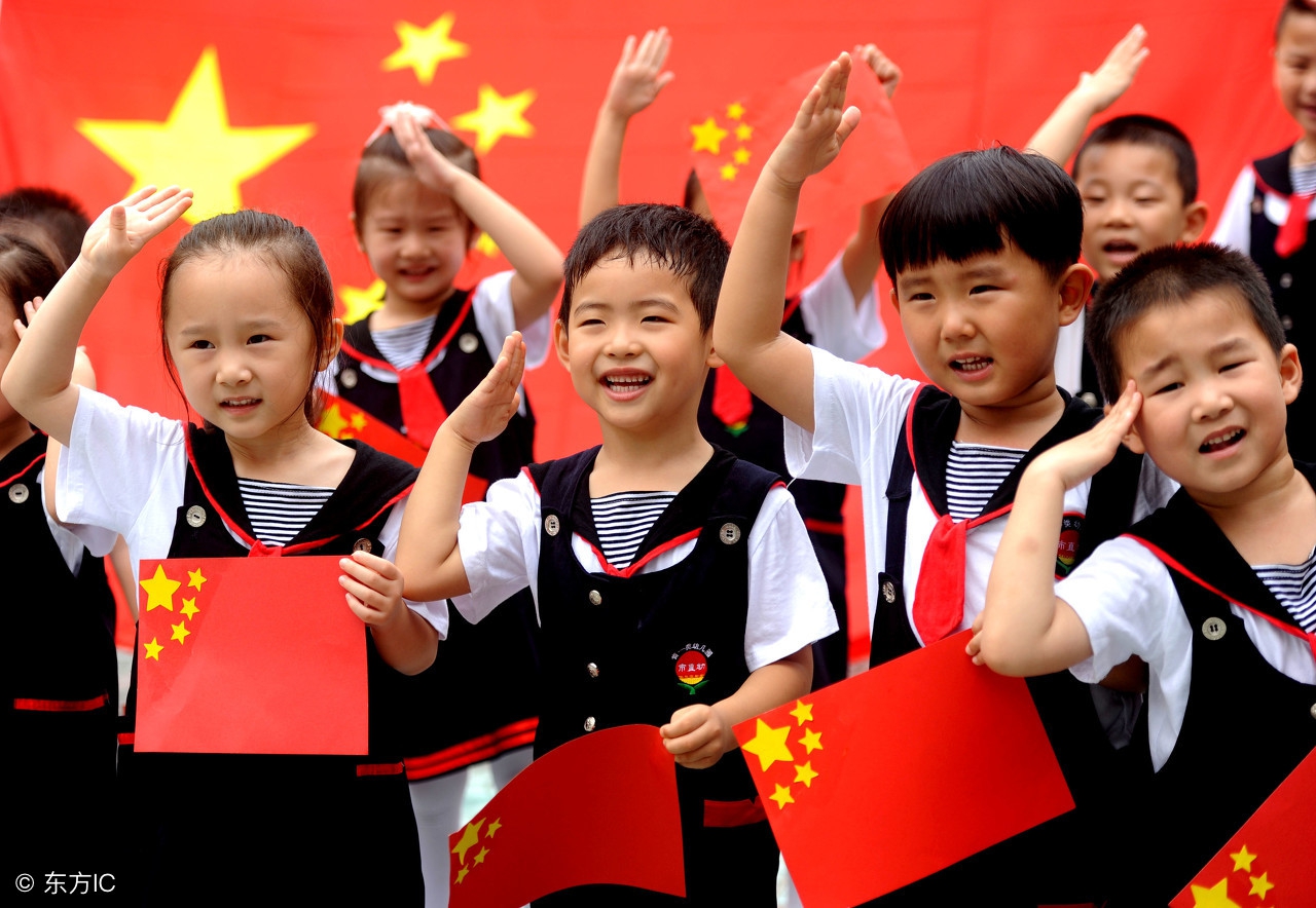 看今朝中国正在飞速发展,看今朝中国走什么路