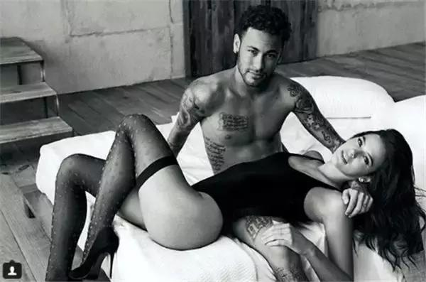 从姐弟恋到保姆上位世界杯球星背后的女人都不简单