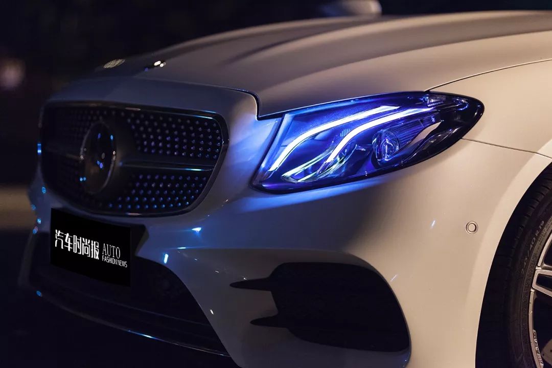 10年奔驰e200试驾视频,夜空中最亮的星惊艳版