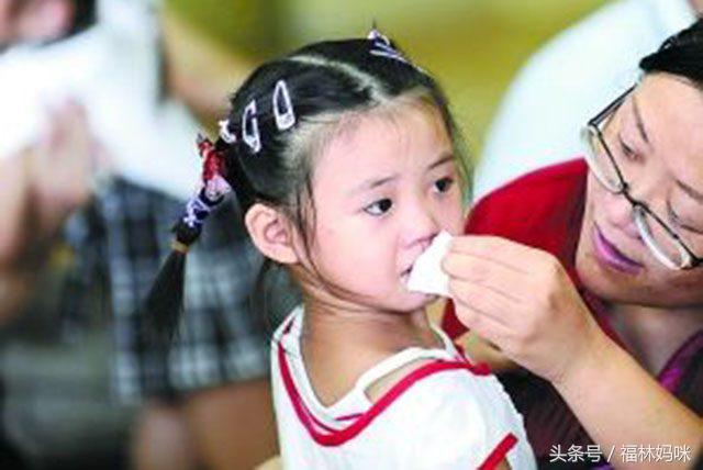孩子哭闹怎么办育儿师一招搞定,孩子哭闹怎么办爸爸一招止哭