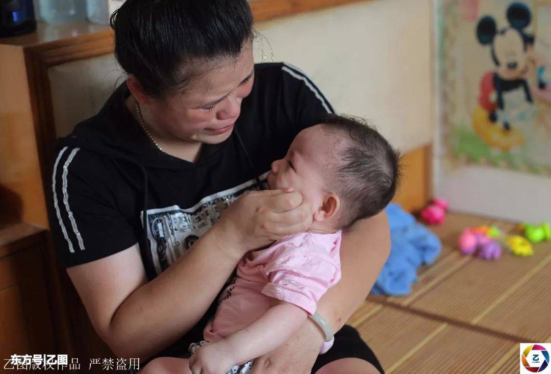 大眼宝宝爸爸,大眼宝宝太可爱了