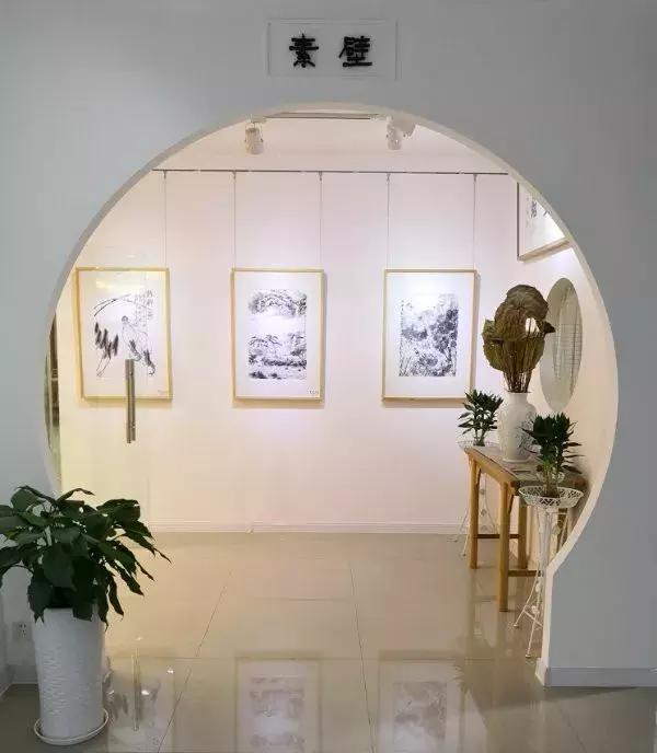 艺术应符合时代的审美——访图南轩画馆主人王刚华先生