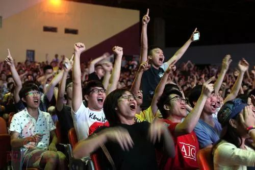 青岛足球场有什么比赛今天,今晚青岛足球比赛