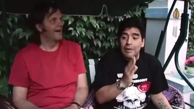 足球场上最靓的仔不接受任何反驳,足球是最好的运动不接受反驳