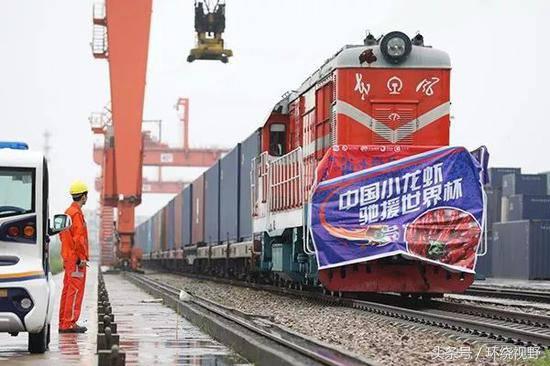 中国式世界杯：10万小龙虾赴俄央视20亿买转播权