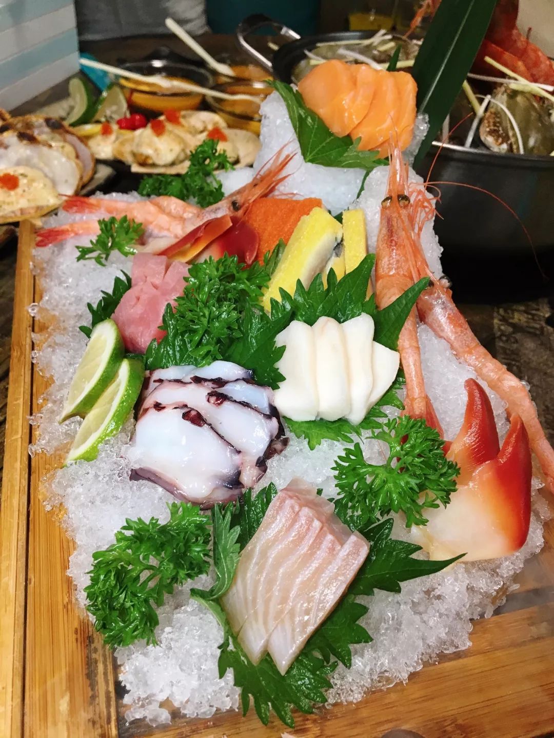 美食300道菜,长春最火的海鲜日料自助
