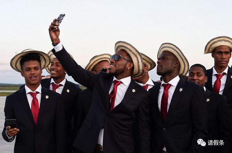 2018俄罗斯世界杯西装,2018世界杯法国队西服