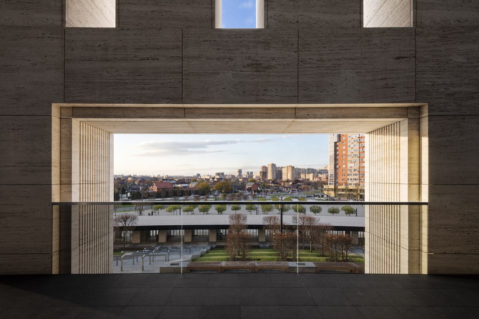 世界第一360度全景球幕,世界杯360度环绕显示屏