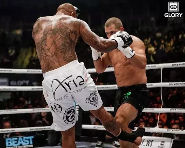 又一起断腿惨剧！“日本选手”竟是中国特种兵！