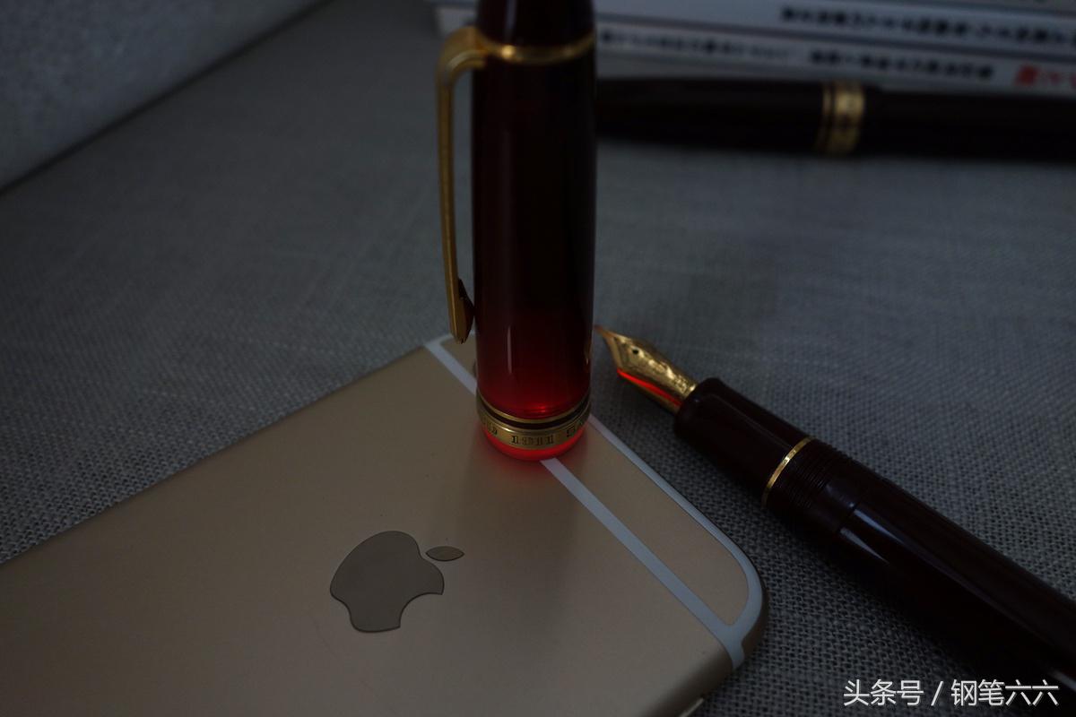 1200元以内的18k日系钢笔,1000元左右的钢笔