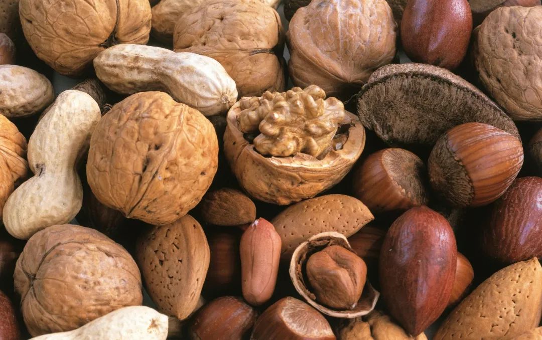 它的毒性是*霜砒**的68倍，开水煮不死！你家厨房可能也有