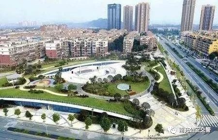 端午小长假短途出行,端午假期首日迎出行高峰