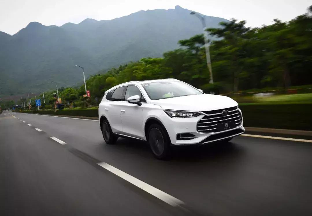 2021款比亚迪唐燃油版内饰图片,比亚迪唐plusdmi内饰