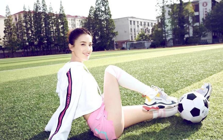 黄圣依安迪近照,黄圣依安迪短发