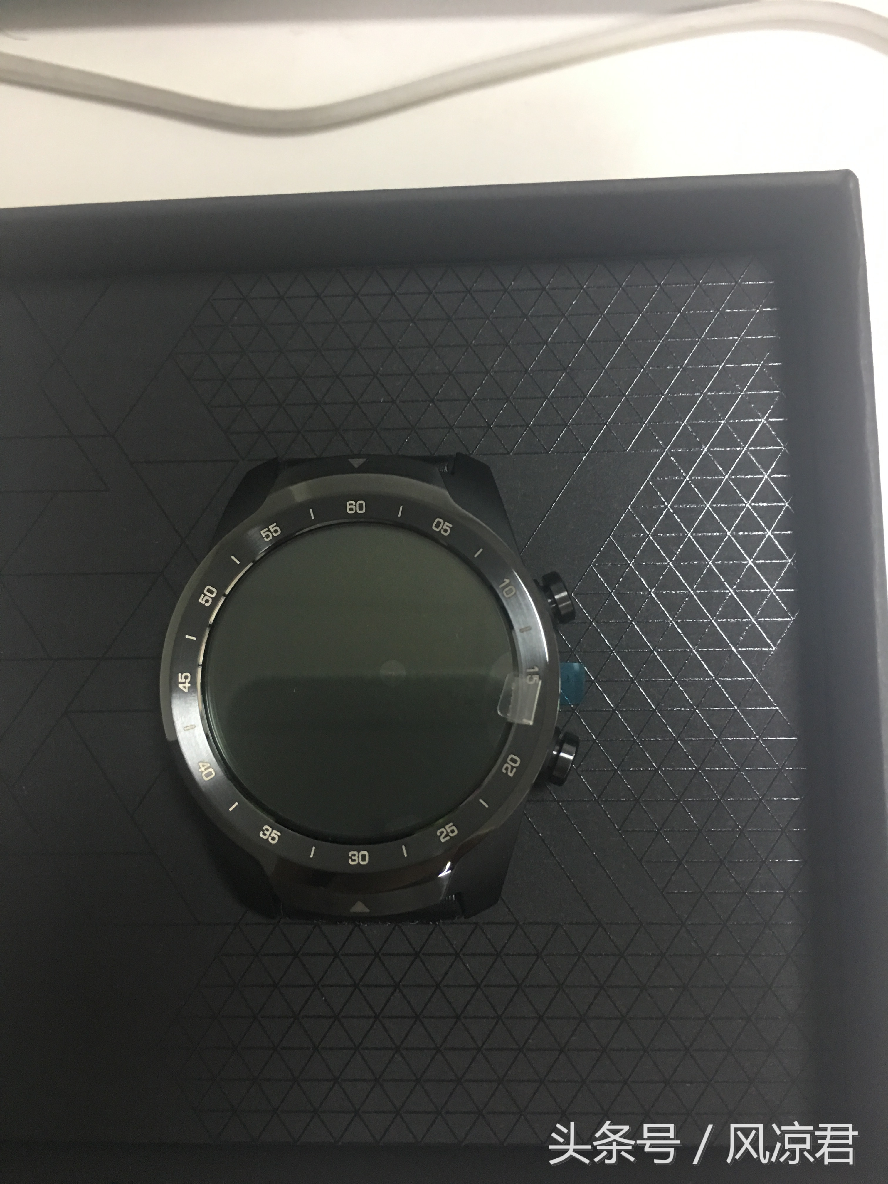 ticwatchpro3ultra,出门问问ticwatchprox开箱