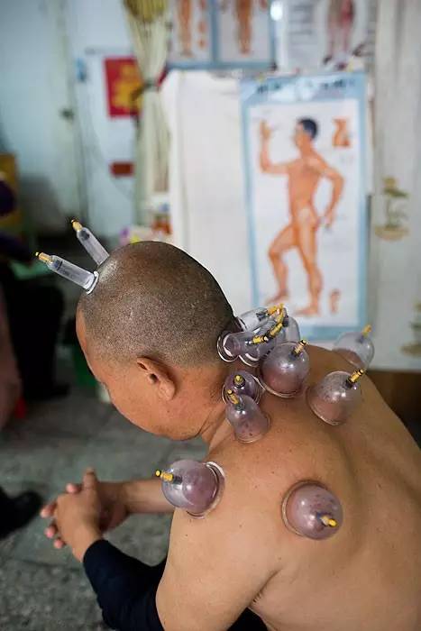 拍的照片被盗图了怎么办,偷照片被发现了怎么解释