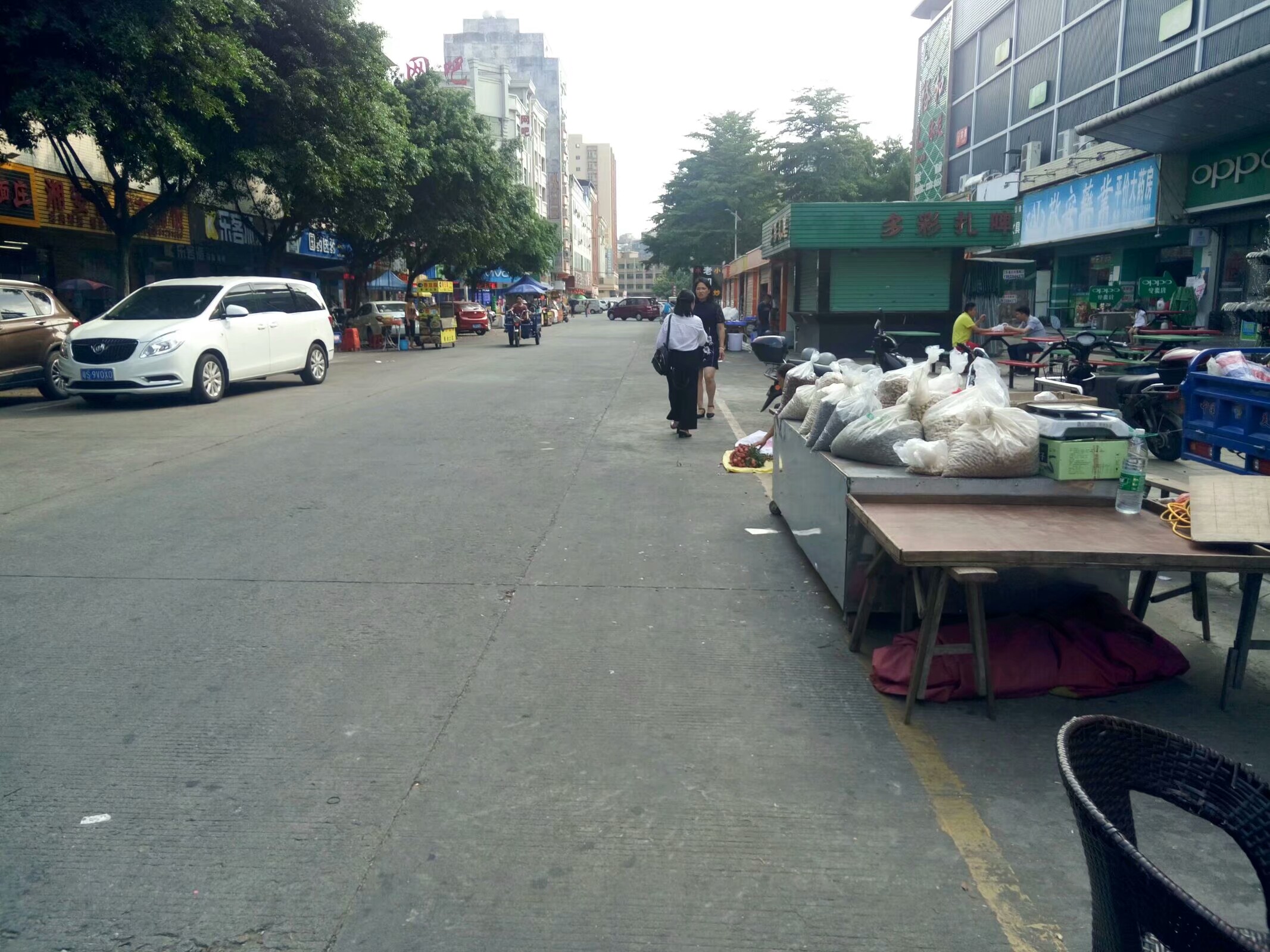 东莞大朗毛织厂招聘最新信息,大朗毛织厂多还是濮院毛织厂多