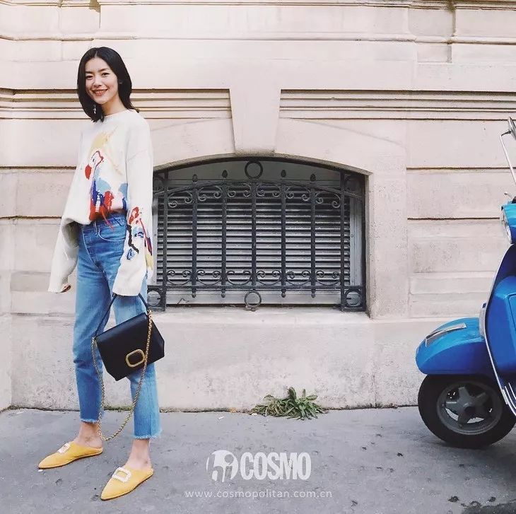 刘雯穿的小黑鞋运动鞋,刘雯复古高级鞋