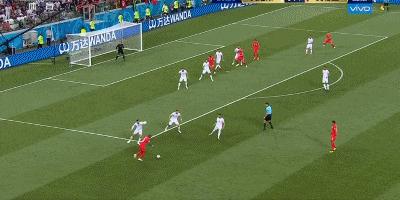 没看是损失！英格兰上演快乐足球，问号跟不上球员，偏不往门里踢