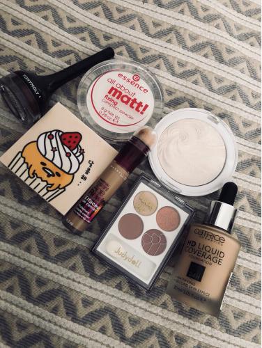 夏日好用彩妆推荐平价女款,平价持久彩妆不脱妆