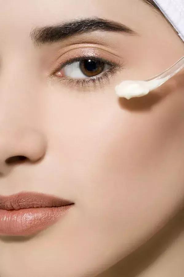 护肤黑科技真的靠谱吗？从范冰冰到张雨绮竟然都沦陷了