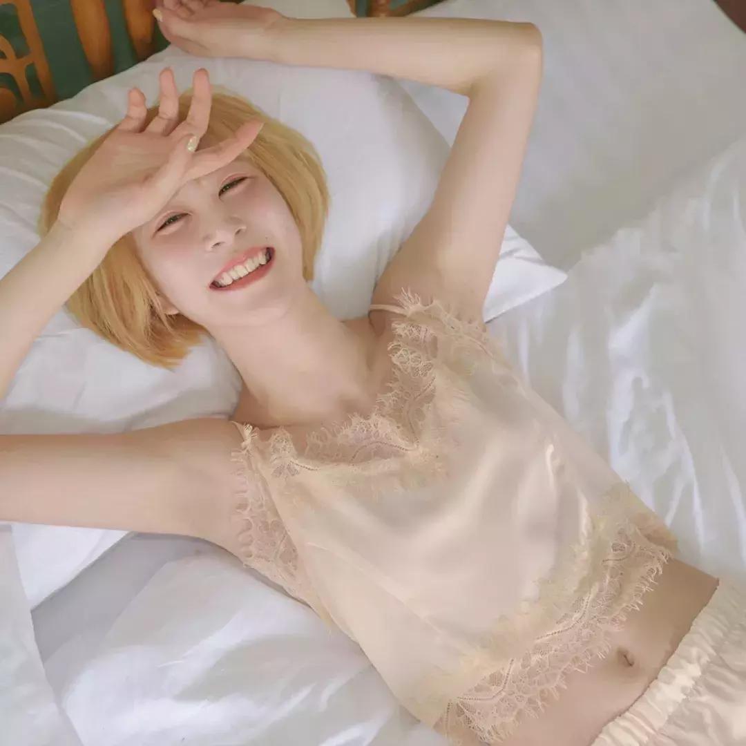 夏天拍照必备的10件衣服,夏季拍照服饰搭配图片