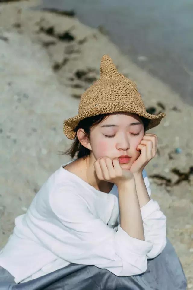 夏天拍照必备的10件衣服,夏季拍照服饰搭配图片