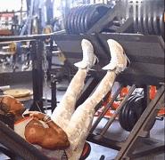 哑铃训练腿部肌肉的动作,腿部拉伸动作缓解肌肉酸痛